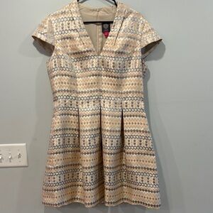 Vince Camuto Beige and Gray Patterned Mini Dress